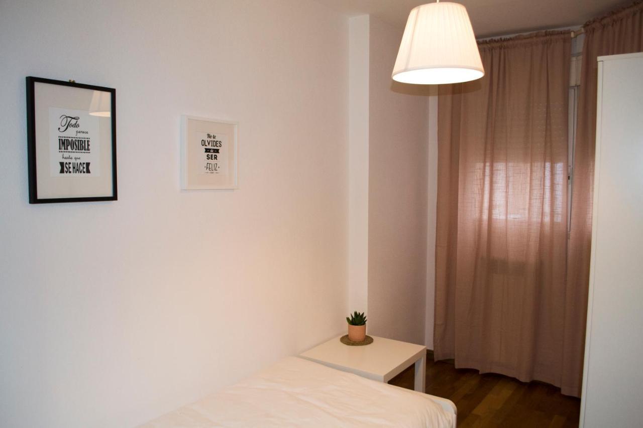 Apartamenticos Torrenueva I Zaragoza Exterior photo